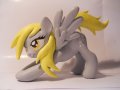 it_s_important_to_stretch_before_flying__by_earthenpony-d6qercy.jpg